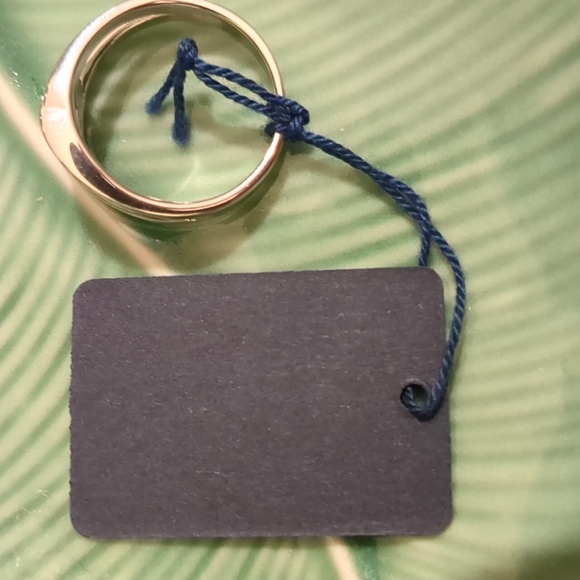 Ring - Picture 3 of 3